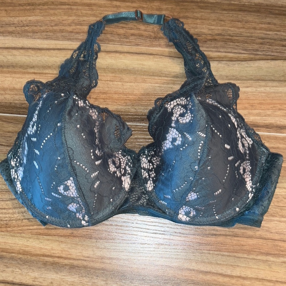 Danskin lace bra 36D